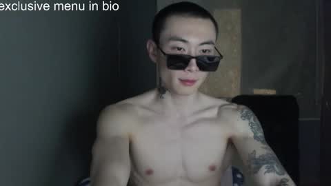 Snapshot of boxman556990 chatting on 03.10.26 boxman556990 online show from 03.10.26