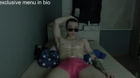 Snapshot of boxman556990 chatting on 04.01.26 boxman556990 online show from 04.01.26