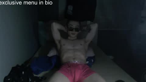 Snapshot of boxman556990 chatting on 04.15.26 boxman556990 online show from 04.15.26