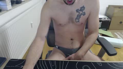 boy_t0y89 online show from 03.09.26