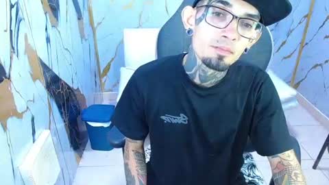 Snapshot of boy_tatto77 chatting on 07.22.26 boy_tatto77 online show from 07.22.26