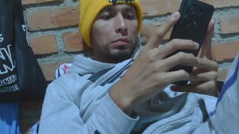 Snapshot of boycumlatino21 chatting on 04.06.26 Boy online show from 04.06.26