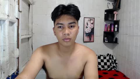 Snapshot of boyinyourfantasy chatting on 01.02.25 Dex online show from 01.02.25