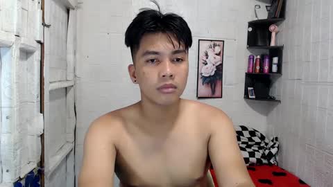 Snapshot of boyinyourfantasy chatting on 01.03.25 Dex online show from 01.03.25