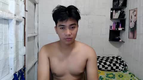 Snapshot of boyinyourfantasy chatting on 03.10.25 Dex online show from 03.10.25