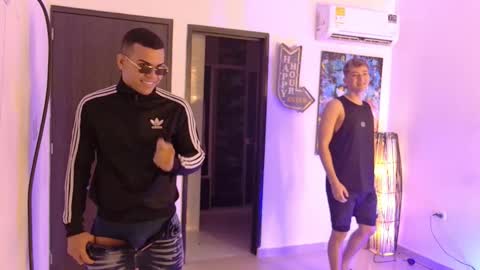 Snapshot of boysgang_sex chatting on 11.11.25 Angelo Mark Fernando Taylor online show from 11.11.25