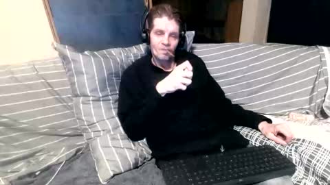 bponie1 online show from 11.30.25