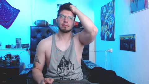 Snapshot of brad_hot_boy chatting on 02.14.25 brad hot boy online show from 02.14.25