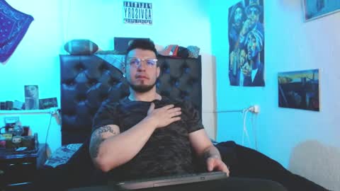 brad hot boy online show from 02.26.26