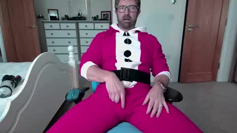 bradley77777 online show from 12.24.24