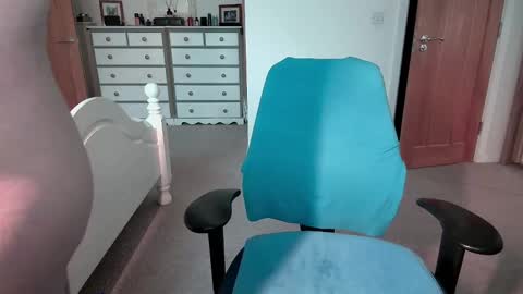 bradley77777 online show from 01.17.25