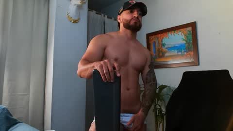 Bradley Martinez online show from 02.17.26