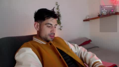 Snapshot of bradley_muscle chatting on 03.03.26 Bradley online show from 03.03.26