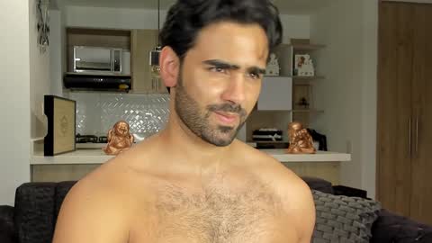 bradleymartin7 online show from 01.16.25