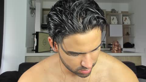 bradleymartin7 online show from 02.02.25