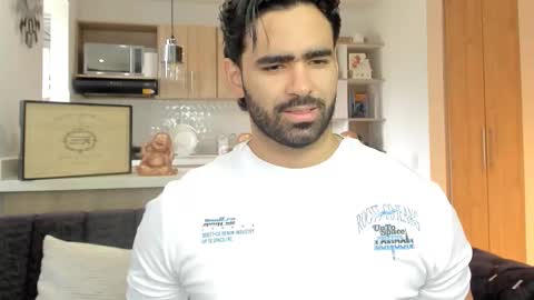 bradleymartin7 online show from 10.05.25