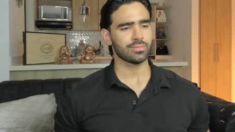 bradleymartin7 online show from 10.24.25