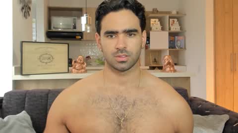 bradleymartin7 online show from 12.16.25