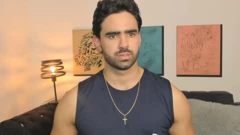 bradleymartin7 online show from 04.15.26