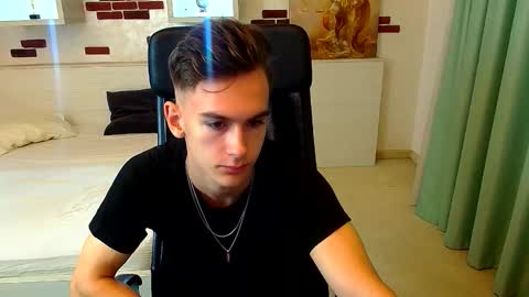 BradyFlint online show from 10.18.25