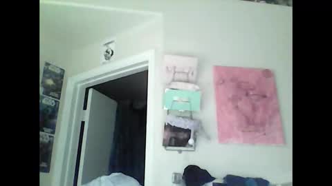 Snapshot of braindeadbetty chatting on 06.05.26 i am a naughty jedi knight online show from 06.05.26