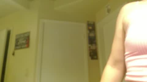 Snapshot of braindeadbetty chatting on 06.08.26 i am a naughty jedi knight online show from 06.08.26