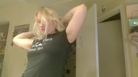 Snapshot of braindeadbetty chatting on 06.24.26 i am a naughty jedi knight online show from 06.24.26