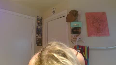 Snapshot of braindeadbetty chatting on 07.17.26 i am a naughty jedi knight online show from 07.17.26
