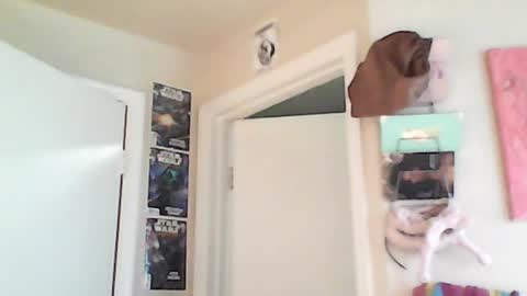 Snapshot of braindeadbetty chatting on 07.17.26 i am a naughty jedi knight online show from 07.17.26
