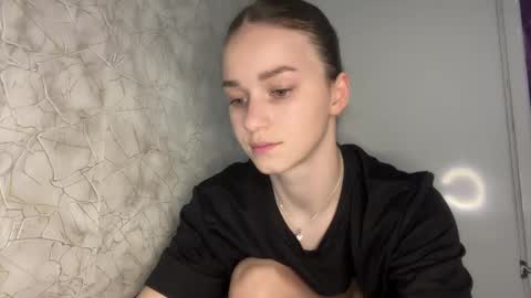 Snapshot of bralkissy chatting on 03.29.26 Kate online show from 03.29.26