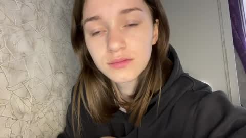 Snapshot of bralkissy chatting on 04.02.26 Kate online show from 04.02.26