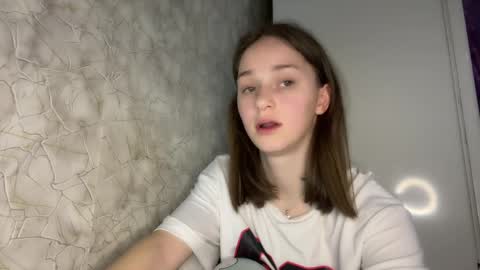 Snapshot of bralkissy chatting on 04.11.26 Kate online show from 04.11.26