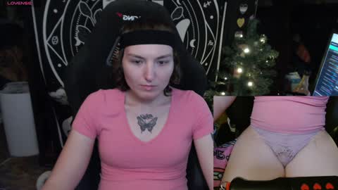 Snapshot of brandiwrld999 chatting on 01.19.25 BrandiWRLD999 online show from 01.19.25