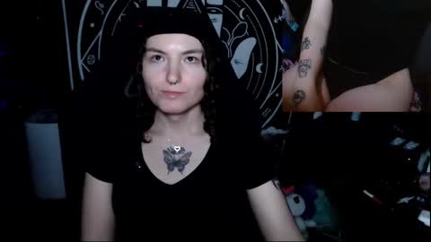 Snapshot of brandiwrld999 chatting on 09.21.25 BrandiWRLD999 online show from 09.21.25