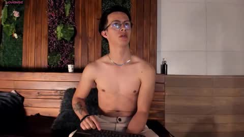 brandon_starkk online show from 12.18.25