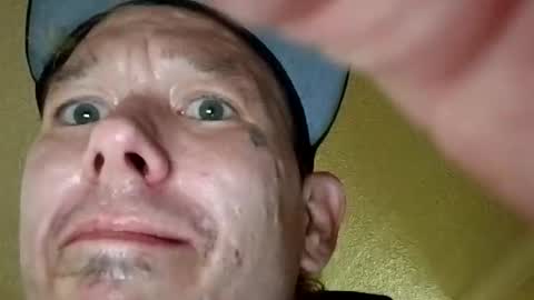 Snapshot of brandonhill82 chatting on 04.08.26 brandonhill82 online show from 04.08.26