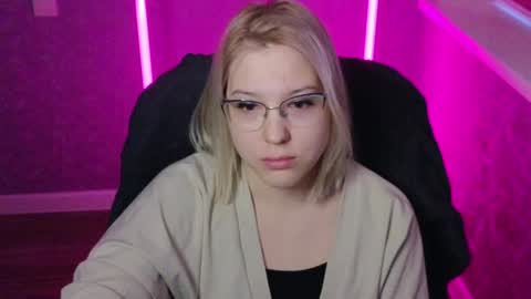 Snapshot of brandy__stars chatting on 01.19.25 Belle online show from 01.19.25