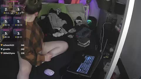 Snapshot of brandymyst chatting on 09.25.25 brandymyst online show from 09.25.25