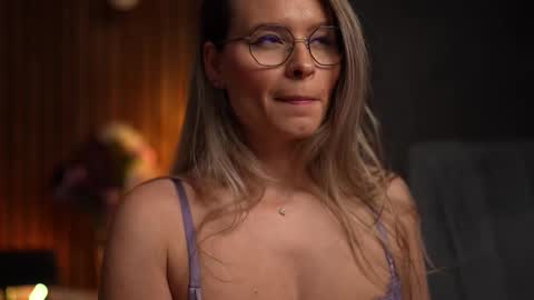 Alex online show from 03.10.25