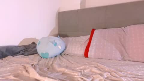 Annie online show from 02.13.25