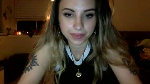 Mimi Noire online show from 06.19.26
