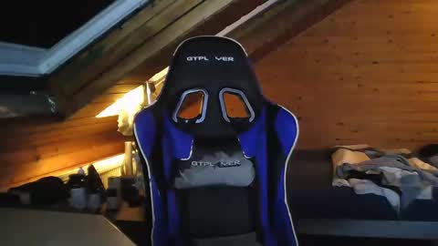 LoveGirls online show from 03.03.25