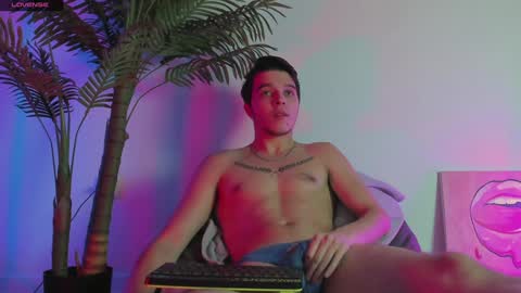 Johny Bravo online show from 12.17.24