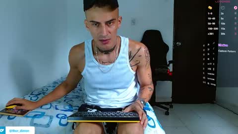 Snapshot of bray_hotboy chatting on 05.17.26 Bray Hotboy online show from 05.17.26
