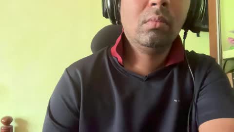 dont tell me u like to see me if you cant follow me online show from 02.19.25