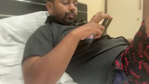 dont tell me u like to see me if you cant follow me online show from 10.19.25