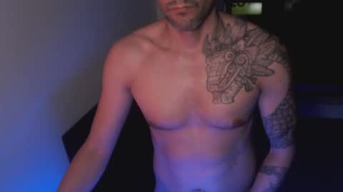Snapshot of break_dusk chatting on 05.20.26 break_dusk online show from 05.20.26