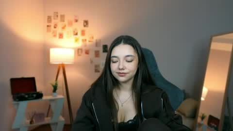 Rachel online show from 04.16.26