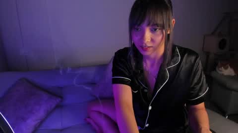 Snapshot of breakfastwithtiff chatting on 05.27.26 Mar Unboxinbg For My B-DaySunday 21th June online show from 05.27.26