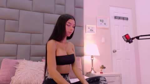 Bree  online show from 02.13.25